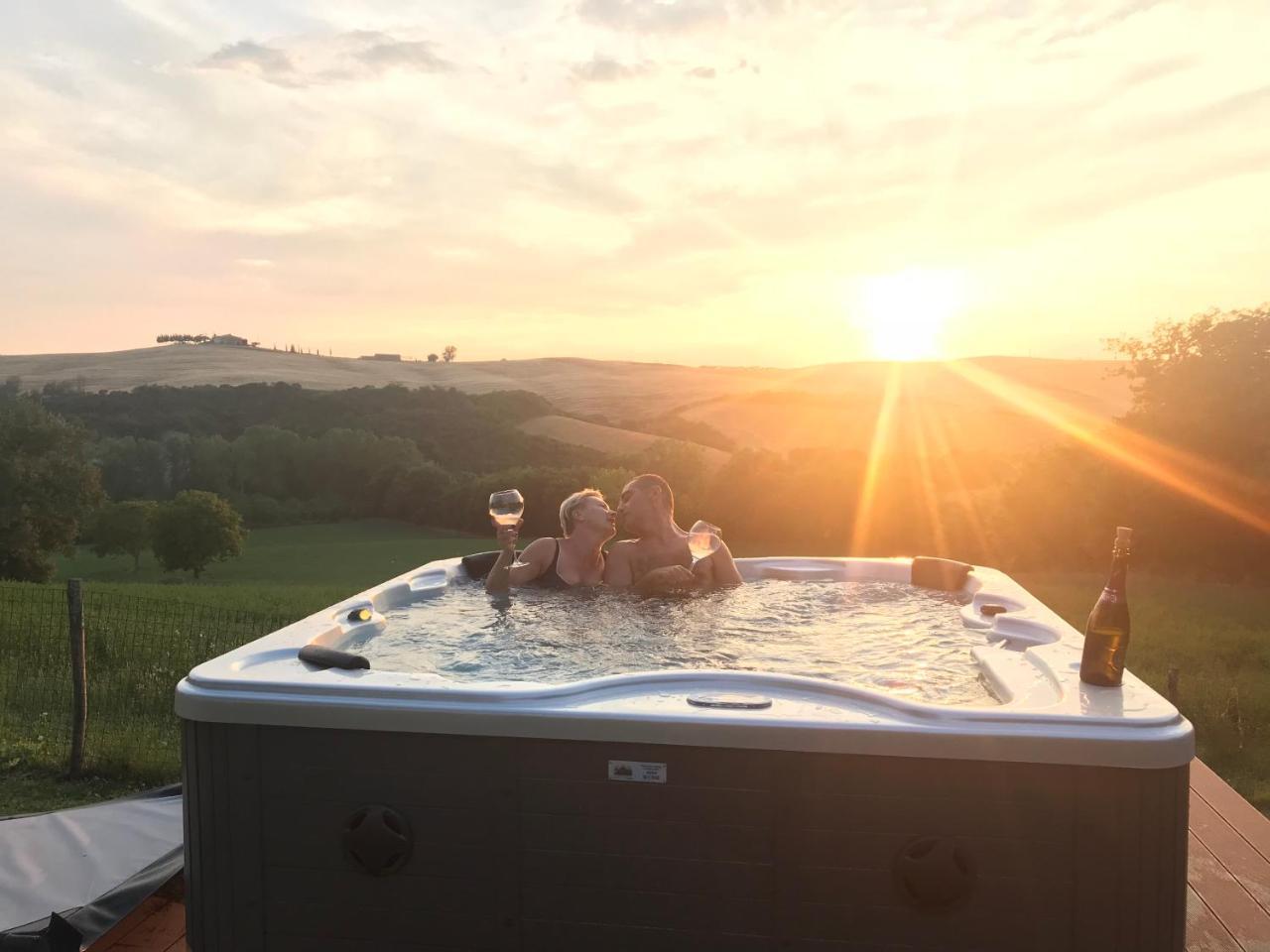 Agriturismo Bagnolo بيينْسا المظهر الخارجي الصورة